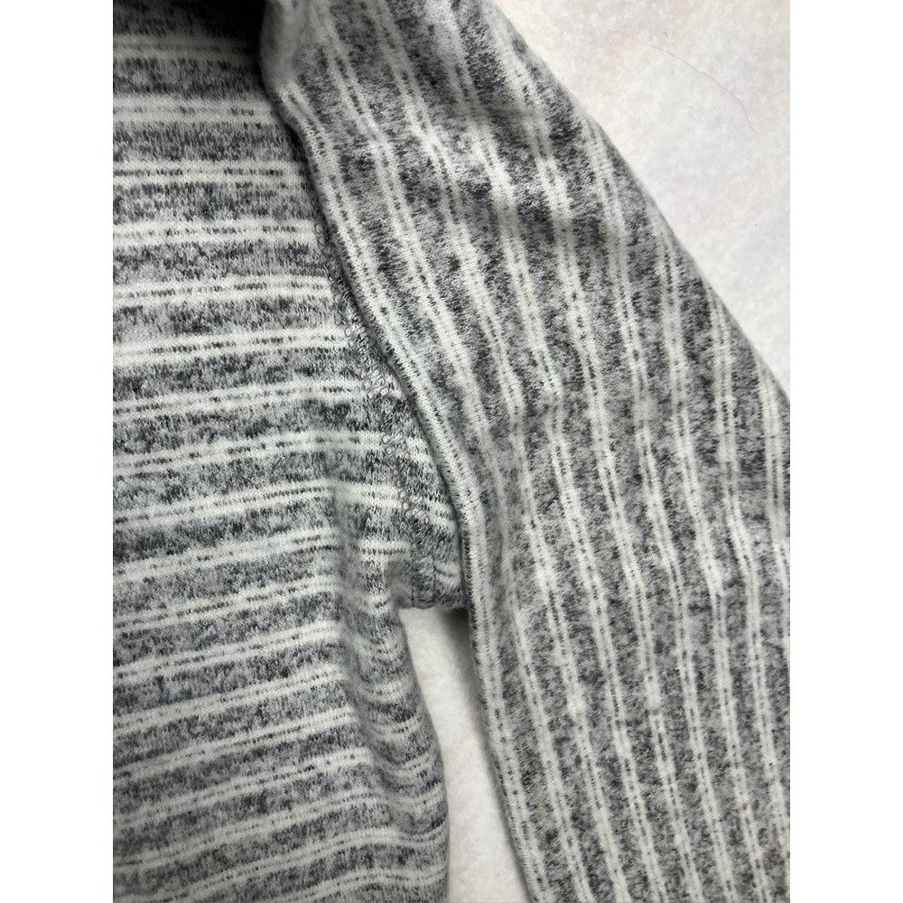 Lou & Grey Nordstrom Grey Stripe Ribbed Knit Turtleneck Sweater Top Size M New - Picture 4 of 7